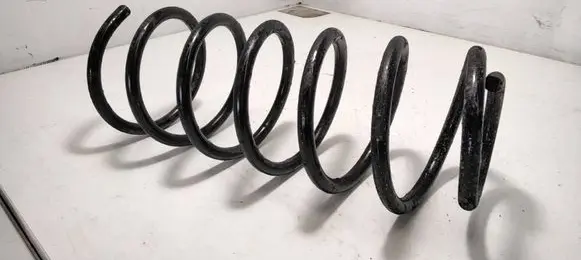 Volkswagen Golf II Front coil spring