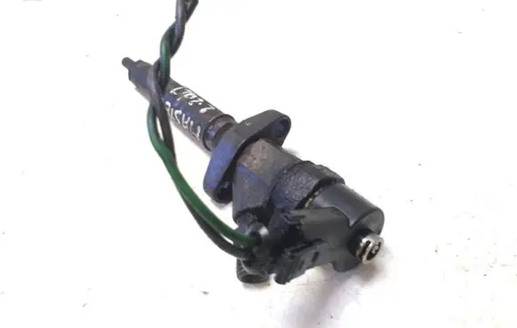 Renault Master II Fuel injector