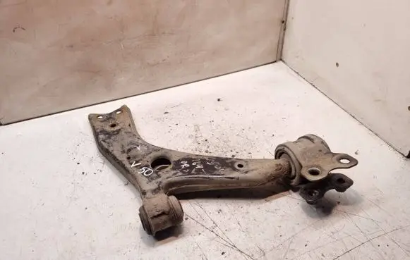 Volvo V50 Front lower control arm/wishbone