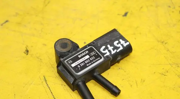 Volkswagen Phaeton Exhaust gas pressure sensor 0281002822