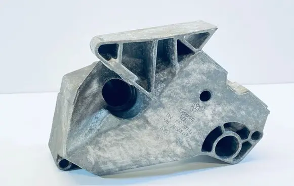 Audi A3 S3 8P Engine mounting bracket 06F199207G