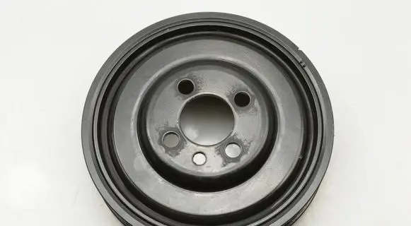 Volkswagen Tiguan Crankshaft pulley 04L105243
