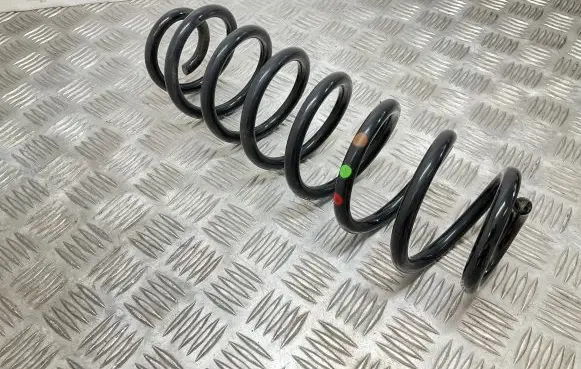 Skoda Yeti (5L) Rear coil spring