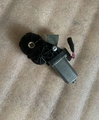 Volkswagen Tiguan Seat adjustment motor 5n0959761 0390203469