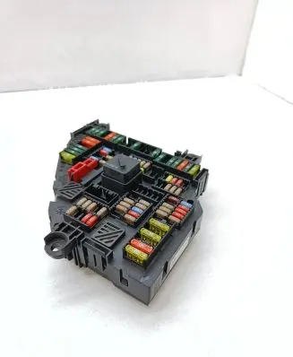 BMW 7 F01 F02 F03 F04 Fuse module 9264924