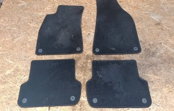 Seat Exeo (3R) Car floor mat set
