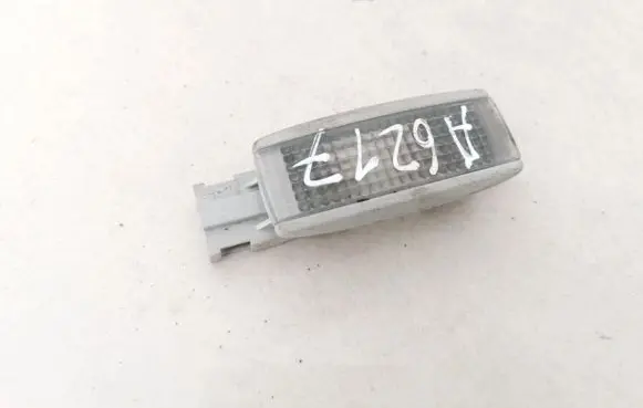 Volkswagen PASSAT B5 Other interior light 3B0947113