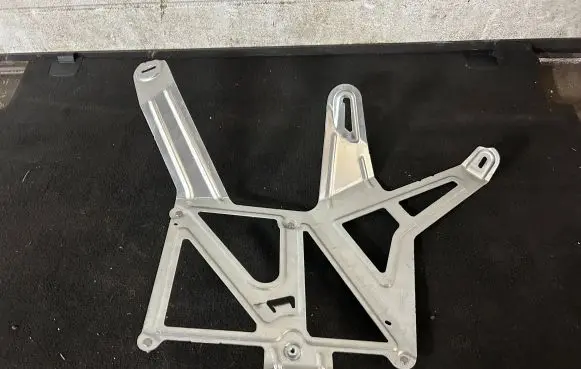 Mercedes-Benz GLE W167 Sound amplifier holder/bracket A1675452401