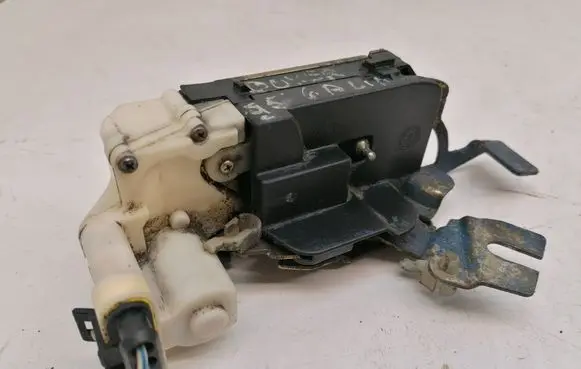 Peugeot Boxer Rear door lock B792
