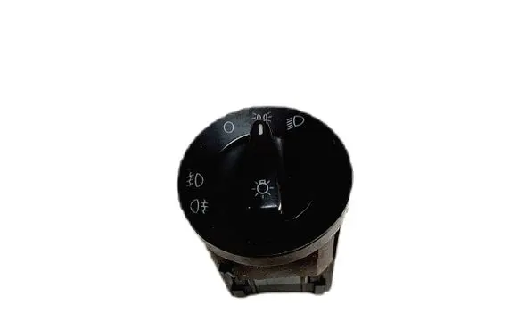 Volkswagen Golf IV Light switch 1C0941531A