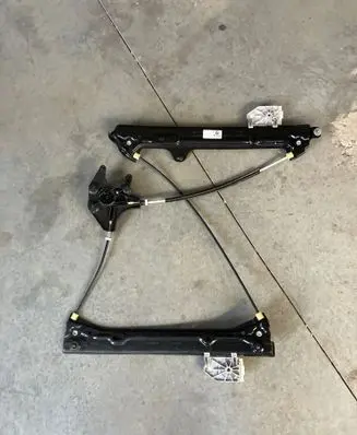 BMW i3 Front door window regulator with motor 7290857 C01646103