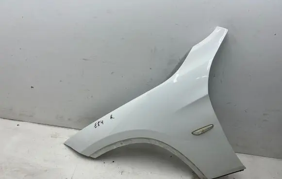 BMW X1 E84 Fender