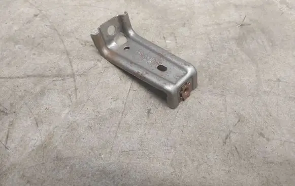 Ford Explorer VI Other body part LB5BS044K82BB