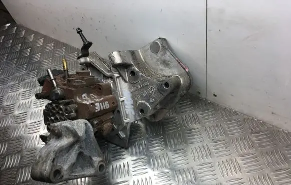 Renault Scenic II - Grand scenic II Fuel injection high pressure pump 9200703436