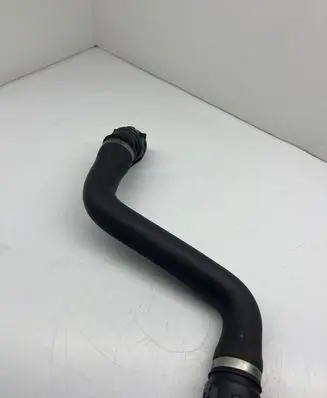 BMW 5 F10 F11 Engine coolant pipe/hose 480ET 1436377