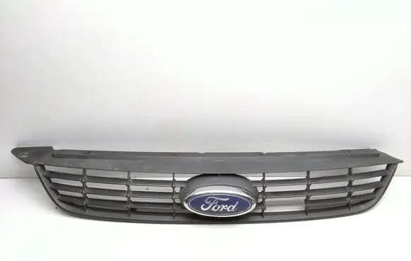 Ford Focus Front grill 8M518200BD