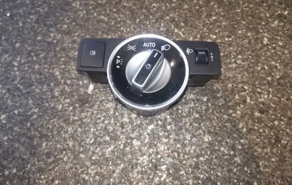 Mercedes-Benz E W212 Light switch A2129055001