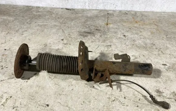 Ford Mondeo MK IV Front shock absorber/damper 6g9118045gbe
