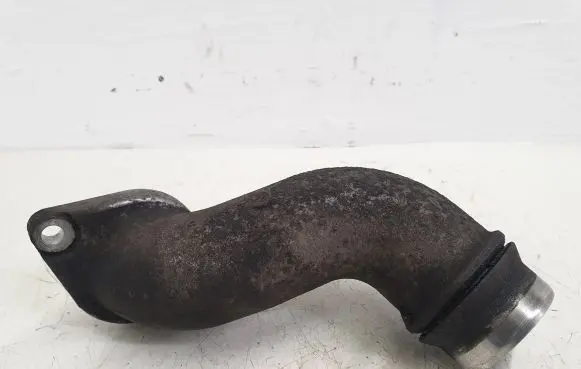 Nissan Qashqai+2 Intercooler hose/pipe