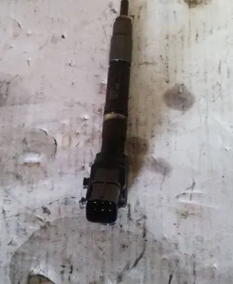 Volvo V60 Fuel injector Vea132370010 0280 06U11835