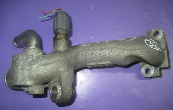Mazda 6 Engine coolant pipe/hose