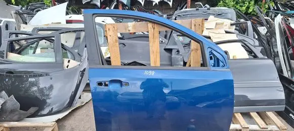 Dodge Journey Front door