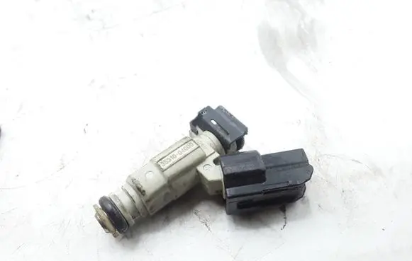 Hyundai i20 (PB PBT) Fuel injector 3531004000