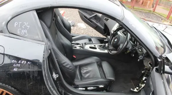 BMW Z4 E89 Rubber seal sliding door (on door) 