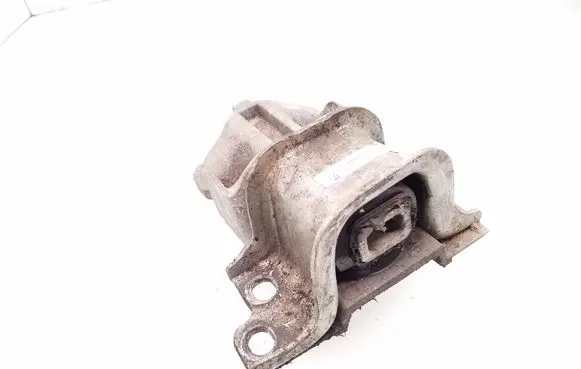 Engine mount bracket