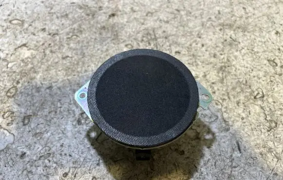 Dodge Challenger Front door high frequency speaker 05064359AB