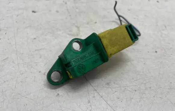 Audi A4 S4 B8 8K Airbag deployment crash/impact sensor 1K0909606C