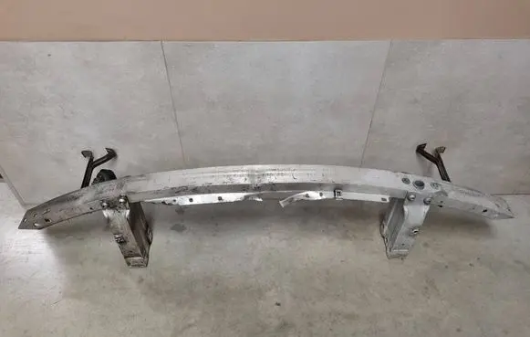 Mercedes-Benz E W212 Front bumper cross member A2126201500