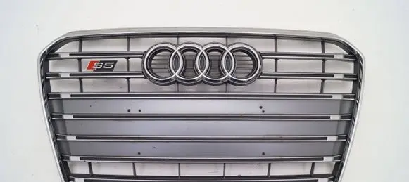 Audi A5 8T 8F Front grill