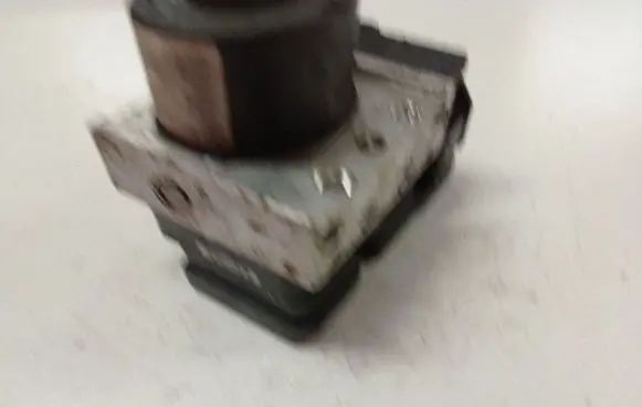 Ford Focus C-MAX ABS Pump 3M512M110CA 10020700304