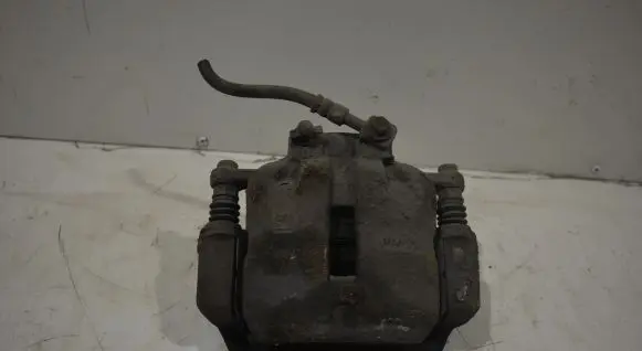 Opel Insignia A Front brake caliper