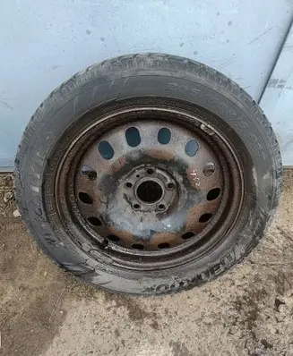 Peugeot 407 R16 spare wheel 