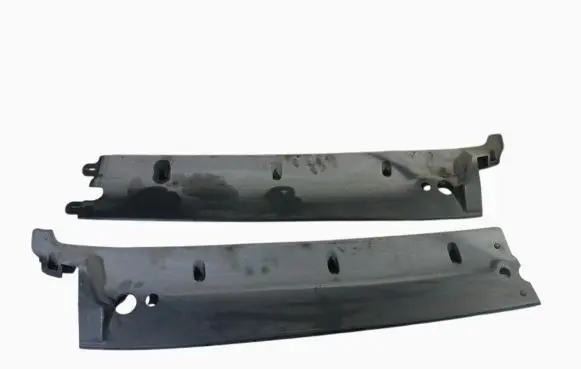 Iveco Daily 3rd gen Wiper trim 504022283