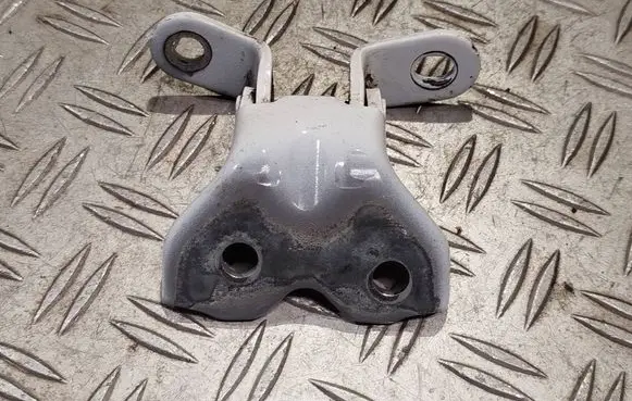 KIA Ceed Front door upper hinge A046057