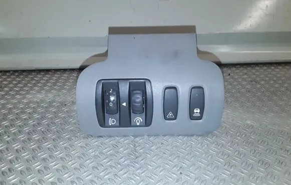 Renault Megane II Headlight level height control switch