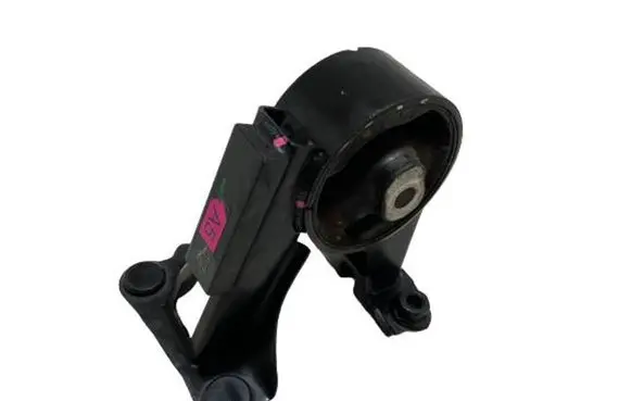 Toyota Auris E180 Engine mounting bracket