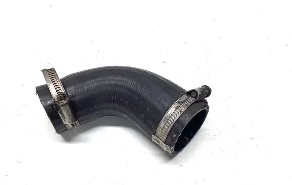 Land Rover Freelander 2 - LR2 Intercooler hose/pipe CH135955