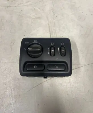 Volvo V70 Light switch 