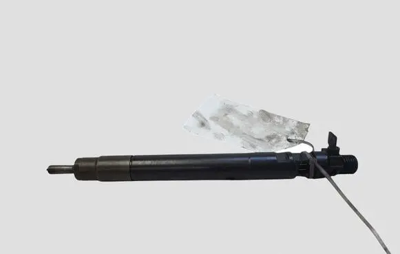 Ford Mondeo MK IV Fuel injector EMBR00101D 9686191080