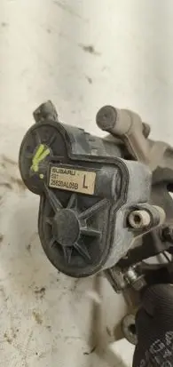 Subaru Outback (BS) Rear brake caliper