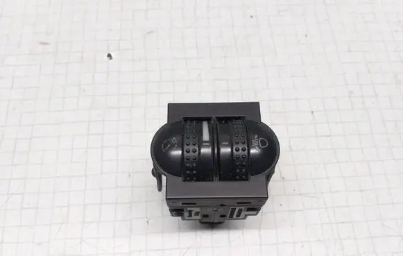 Volkswagen PASSAT B5 Headlight level height control switch 3B0941333A