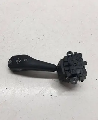 BMW X5 E53 Indicator stalk 8363668 01104010