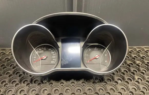 Mercedes-Benz GLC X253 C253 Speedometer (instrument cluster) A2059001418