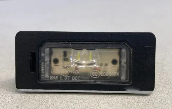 BMW X5 E70 Number plate light 7193293