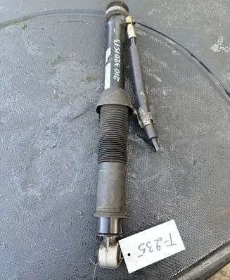 Mercedes-Benz E W210 Rear window strut damper 2103201513