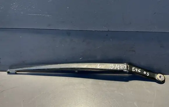 BMW 3 E46 Front wiper blade arm 